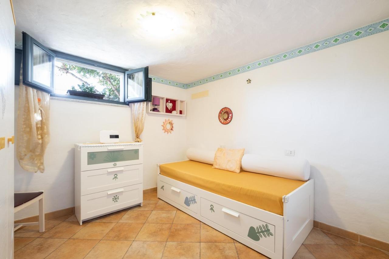 Mare A 4 Minuti AutoCasa/Giardino E Wifi Budoni Buitenkant foto
